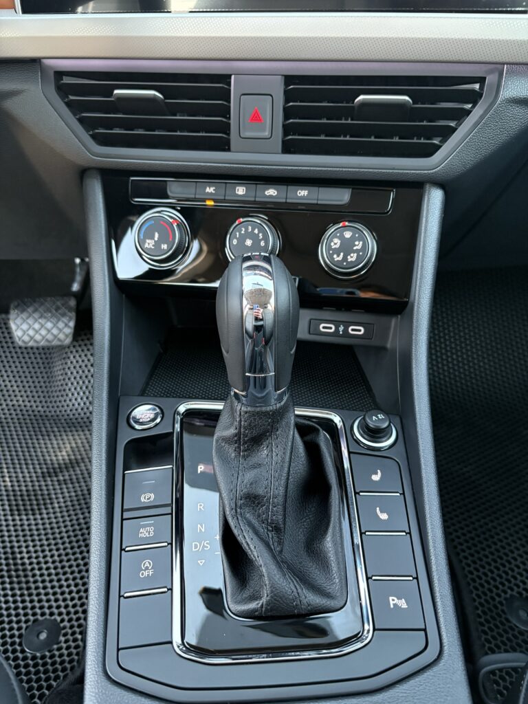 Volkswagen Jetta (VII)